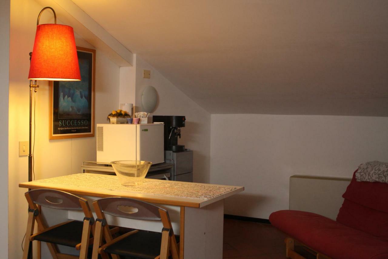 Easy Room Colle Val D'Elsa Εξωτερικό φωτογραφία
